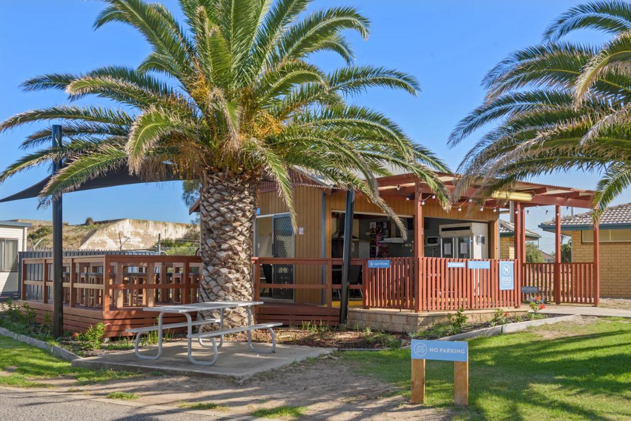 Discovery Parks - Adelaide Beachfront Exterior photo