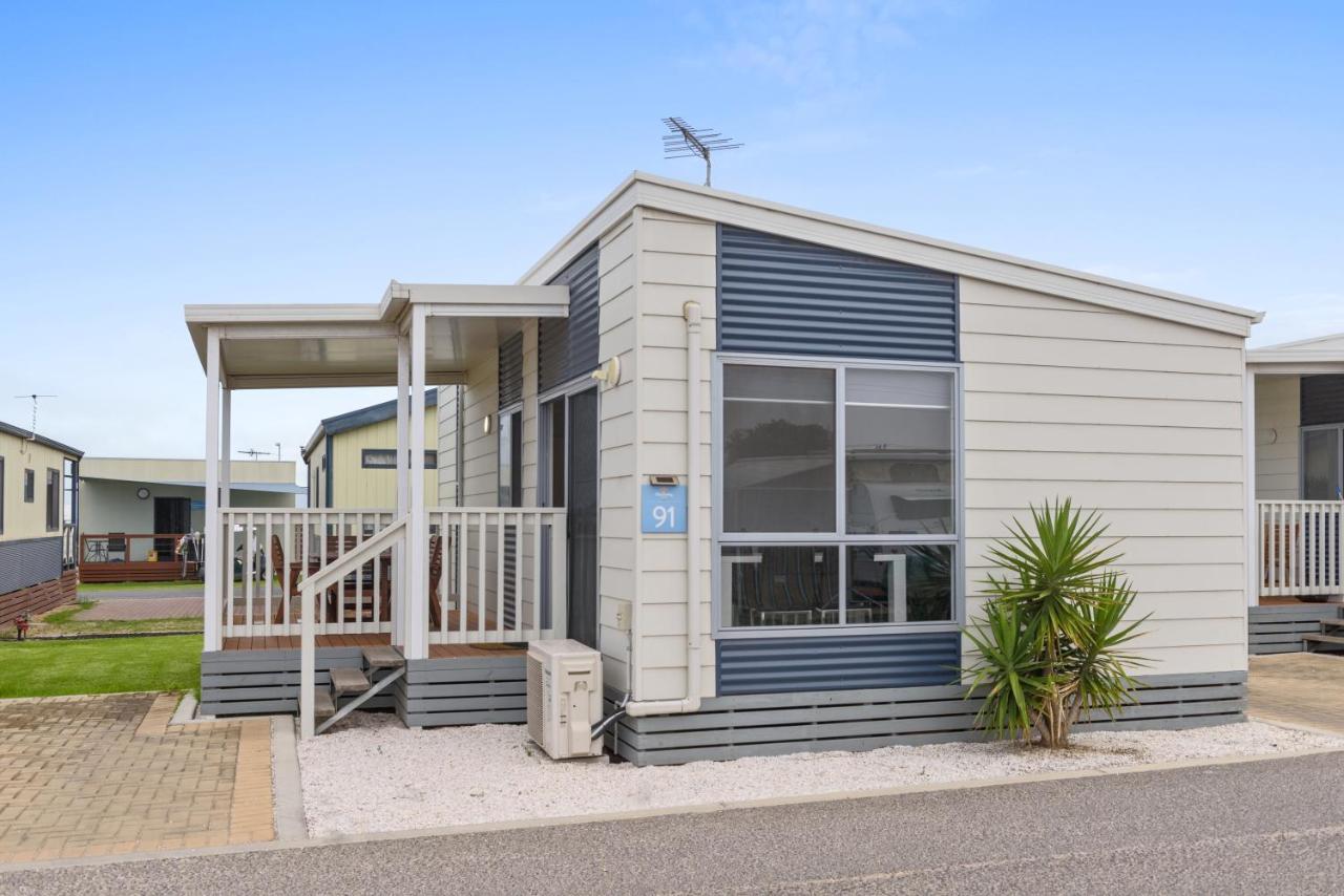Discovery Parks - Adelaide Beachfront Exterior photo